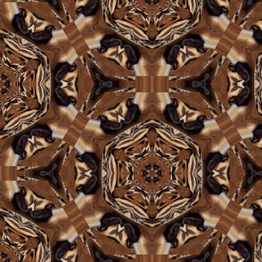 tiger print lattice