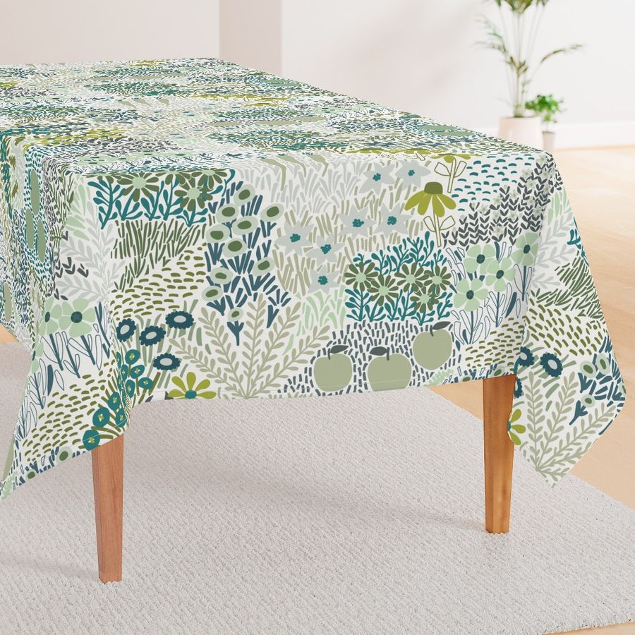 HOME_GOOD_RECTANGULAR_TABLE_CLOTH