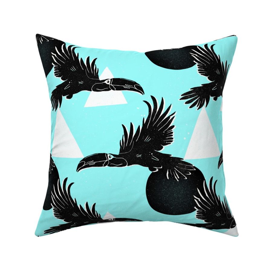 HOME_GOOD_SQUARE_THROW_PILLOW