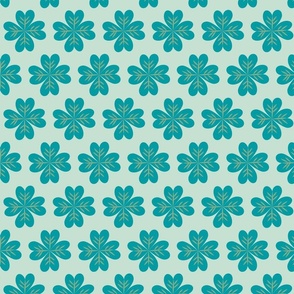 4-Leaf Clovers Tiled Wide - Lucky Green on Mint