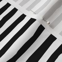 Black and White Wobbly Stripes