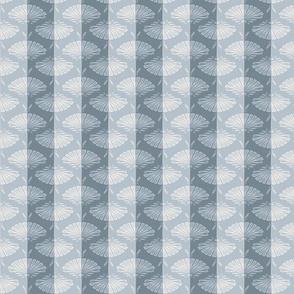 marguerite stripes - small scale - blue