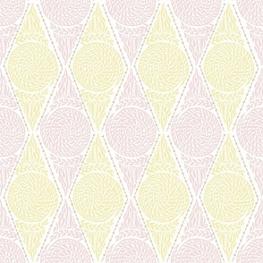 Garden Harlequin in Piglet Pink and Butter Yellow - Large
