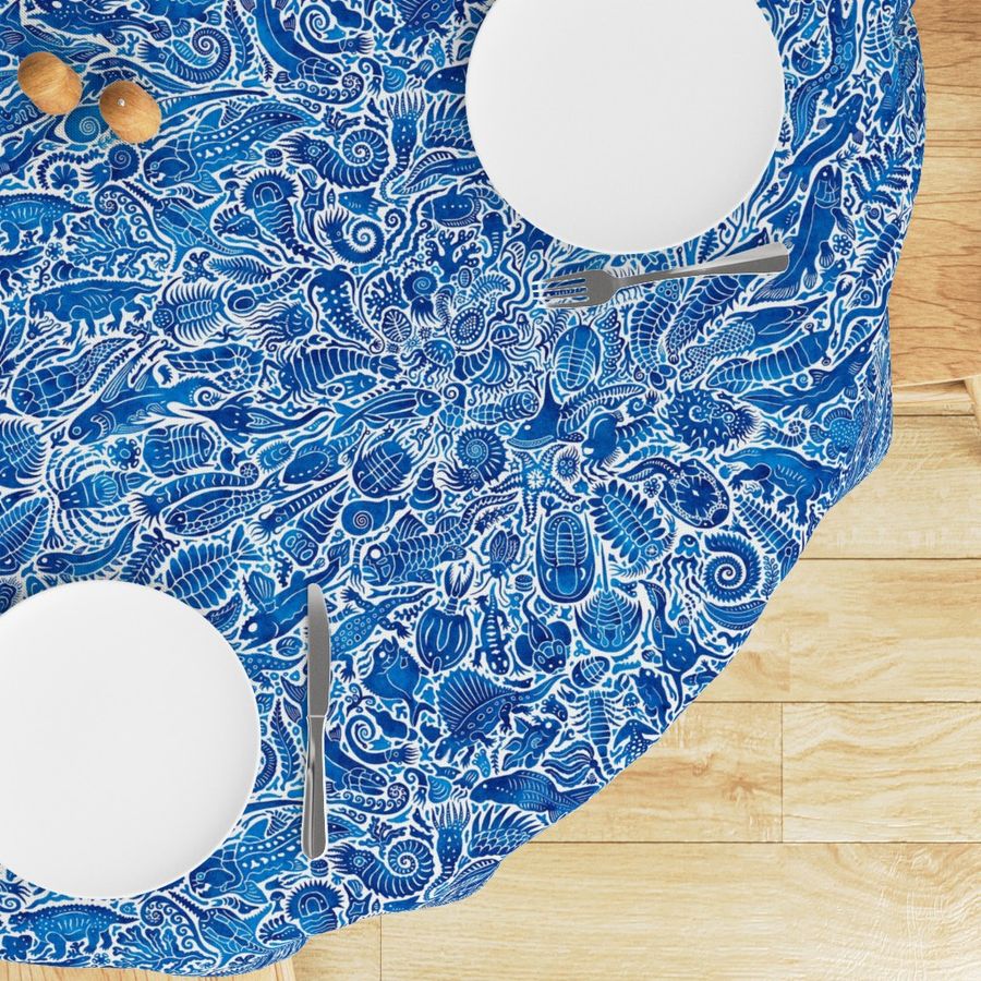 HOME_GOOD_ROUND_TABLE_CLOTH