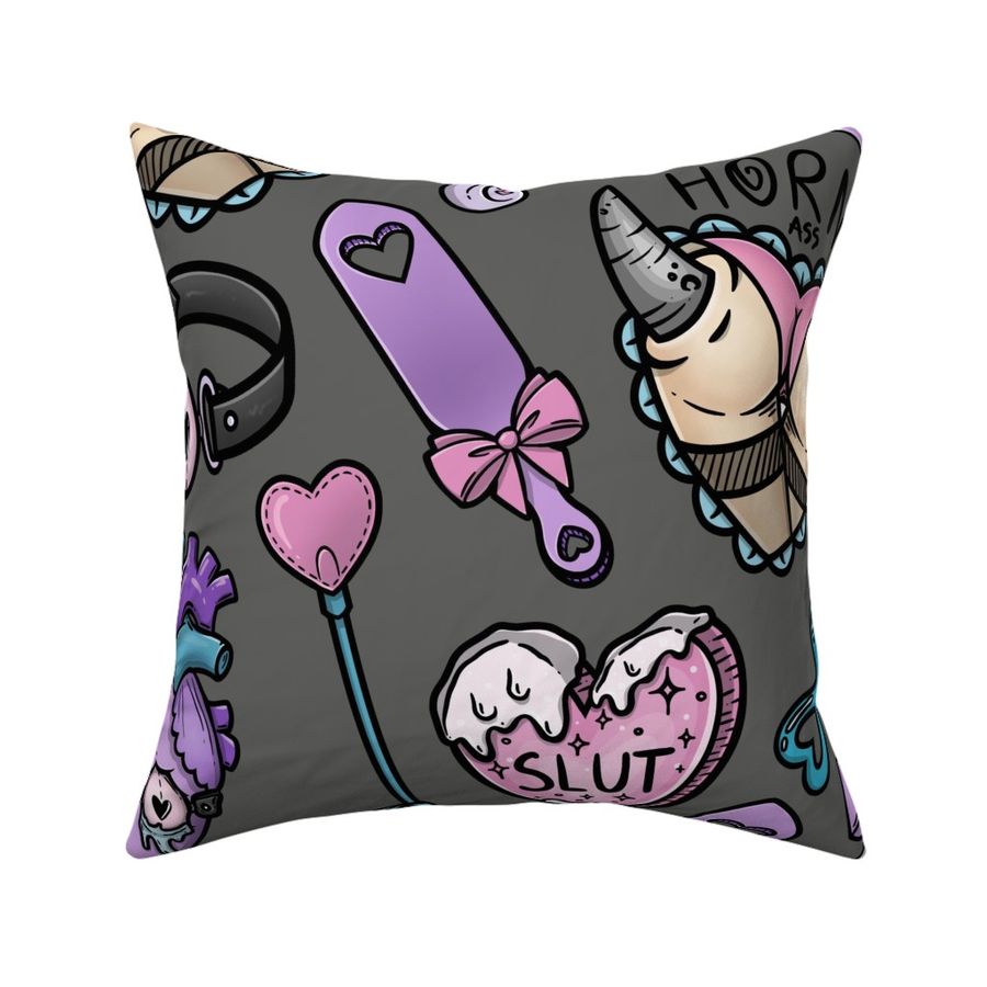 HOME_GOOD_SQUARE_THROW_PILLOW