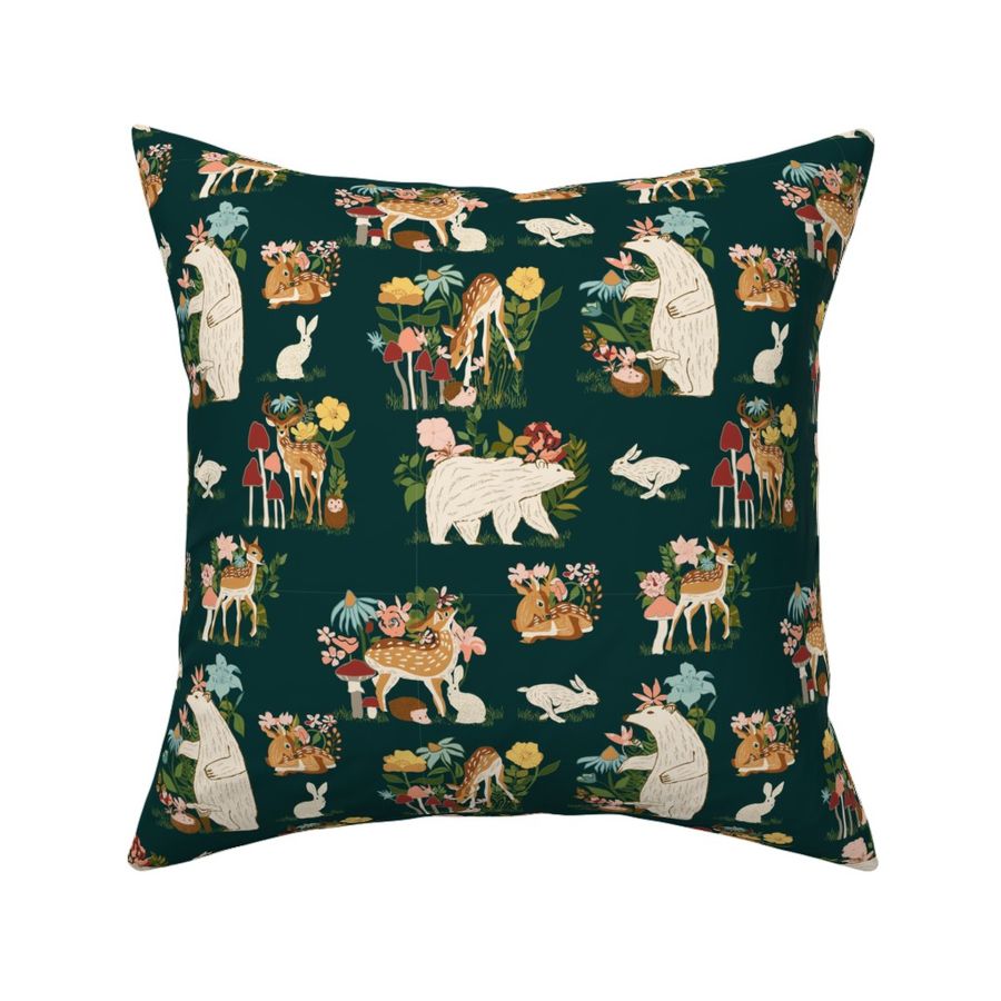 HOME_GOOD_SQUARE_THROW_PILLOW