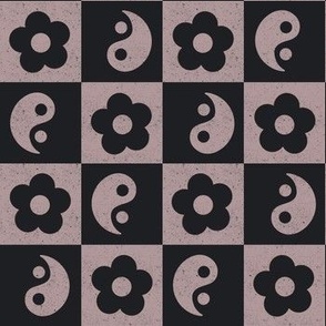 Yin Yang and Daisy Checkerboard, Distressed