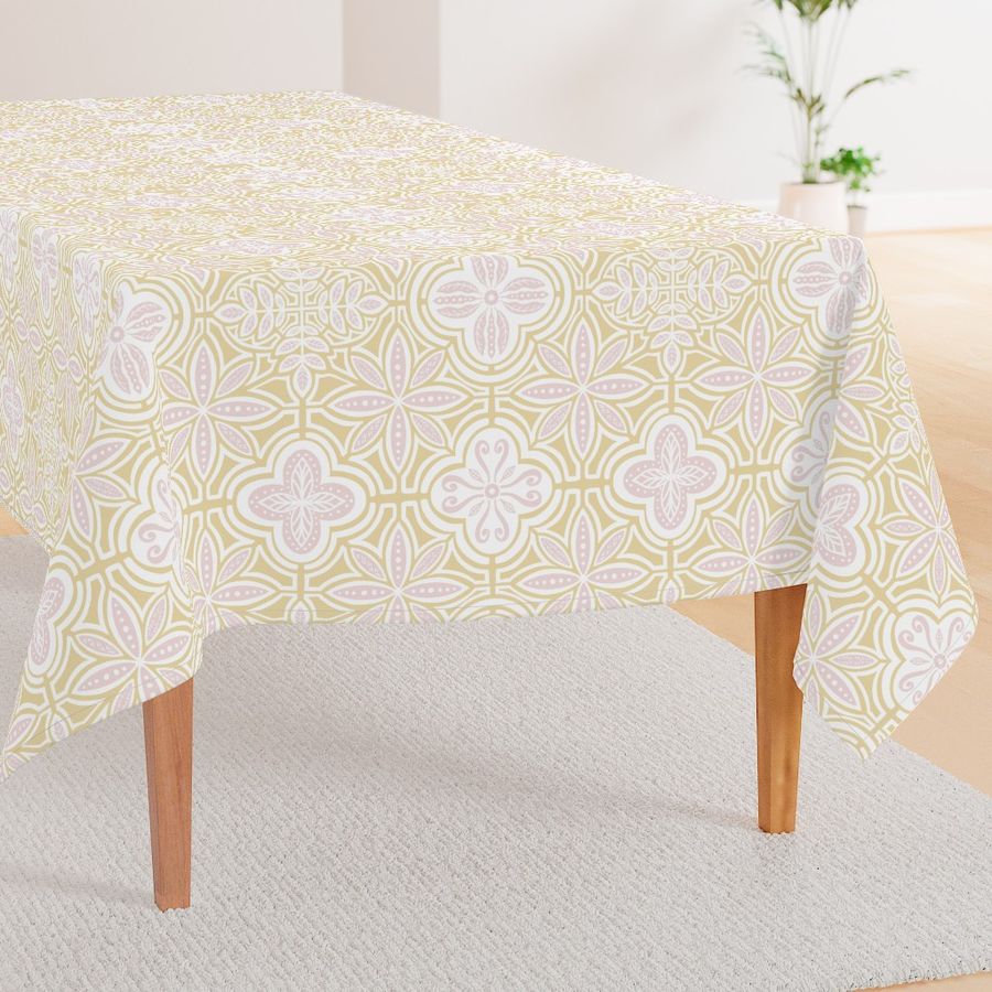 HOME_GOOD_RECTANGULAR_TABLE_CLOTH