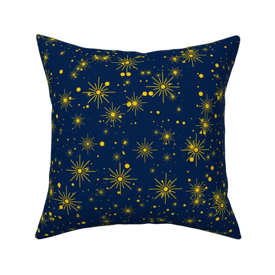 HOME_GOOD_SQUARE_THROW_PILLOW