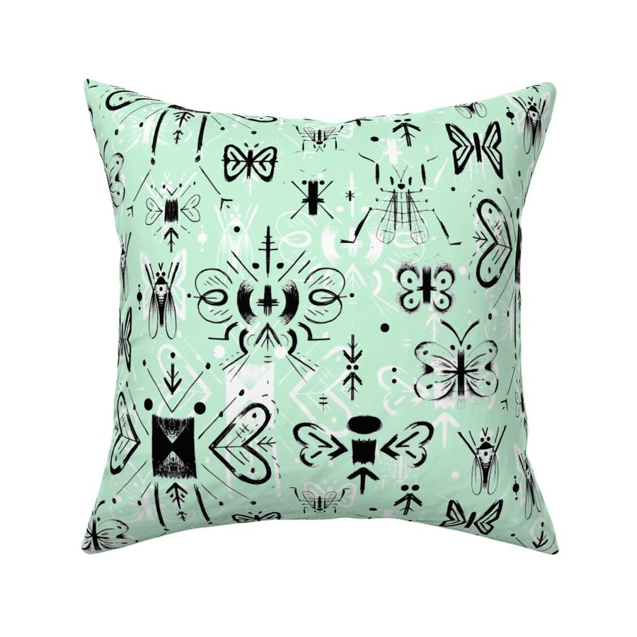 HOME_GOOD_SQUARE_THROW_PILLOW