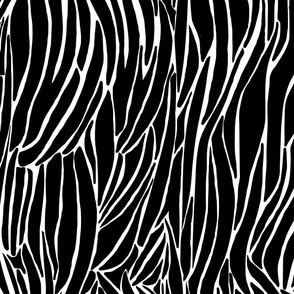 Zebra stripes, black & white, 24 inch