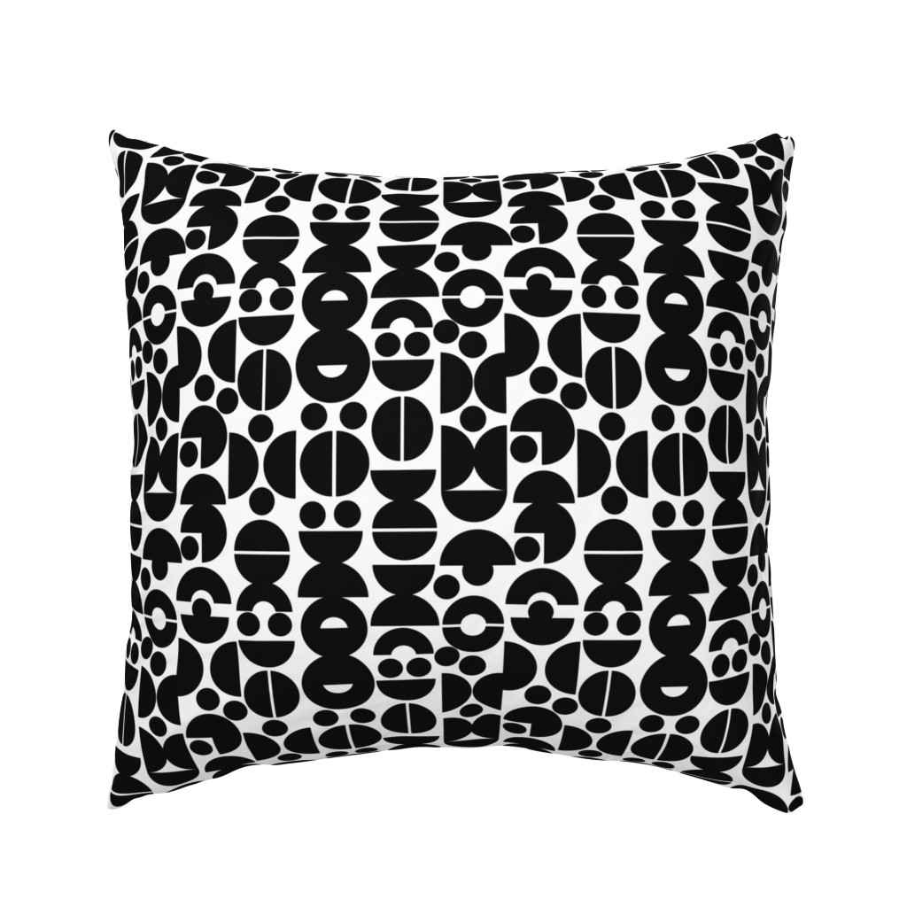 Mid Century Circles_Black/White_Small