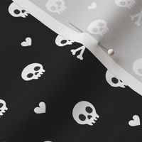 black skull and heart repeat 