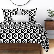 Pattern clash(Black, white)