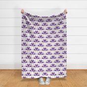 Normal scale // Geometric retro four-leaf clover // orchid and lavender violet flower linen and grunge texture wallpaper scale