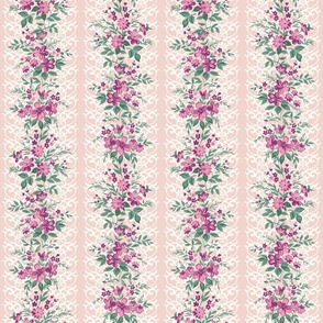 Traditional Lacy Floral Border Pink Lilac