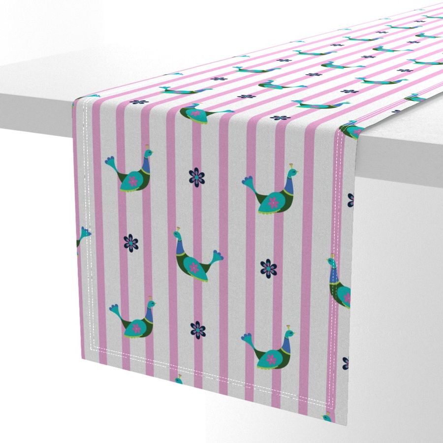 HOME_GOOD_TABLE_RUNNER