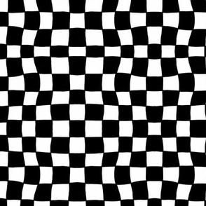 Mini Hand Drawn Small Checkerboard Pattern (black/white)