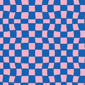 Mini Hand Drawn Small Checkerboard Pattern (blue/pink)