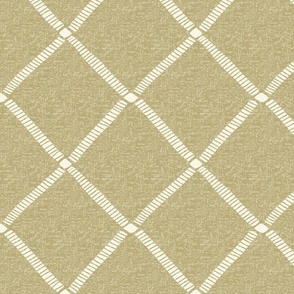 Couched Diagonal Grid - Large - Straw - (So Many Bees)