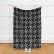 Pattern Clash Opart Houndstooth, Black and White (Large Scale)