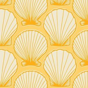 Scallop shells in yellow and beige 12"