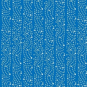 blue scatter lines small scale