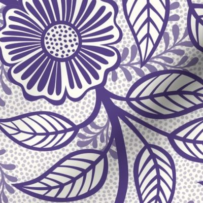 28 Soft Spring- Victorian Floral- Grape on Off White- Climbing Vine with Flowers- Petal Signature Solids- Violet- Purple- Lavender- Natural- William Morris Wallpaper- Large