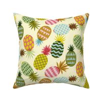 tossed pineapples // medium // light