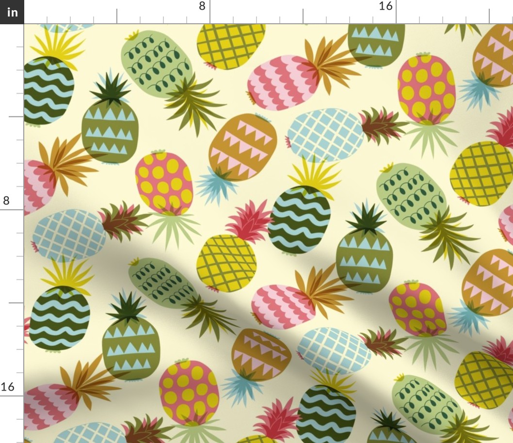 tossed pineapples // medium // light