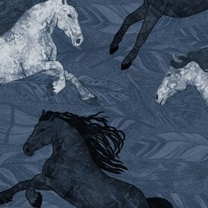 Black and white horses and feathers bage and dark blue extra large