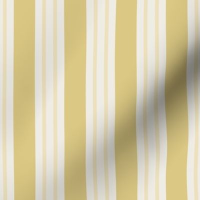 small // yellow stripe