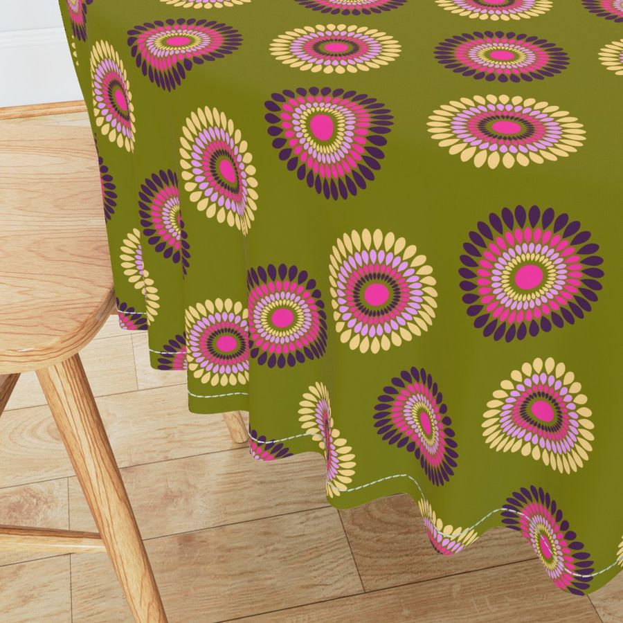 HOME_GOOD_ROUND_TABLE_CLOTH