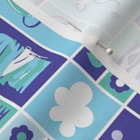 Medium Laundry Room Wallpaper in Green and Blue