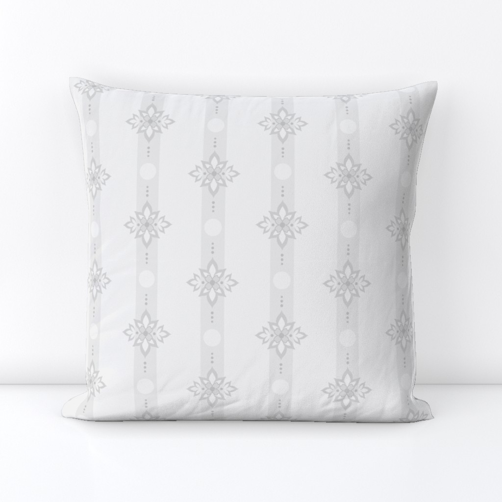 Floral Quatrefoil Stripe - Platinum White - Large Scale