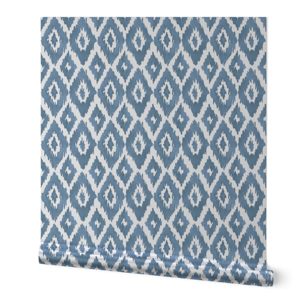 Medium Watercolor Diamond Ikat in Gray Blue with White Background