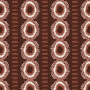  Medium Scale // Coconut Chain Geometric Print in Cinnamon Brown