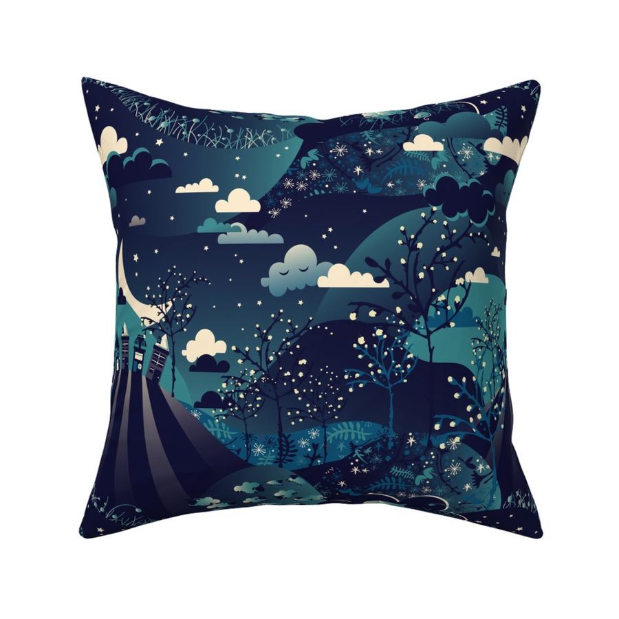 HOME_GOOD_SQUARE_THROW_PILLOW