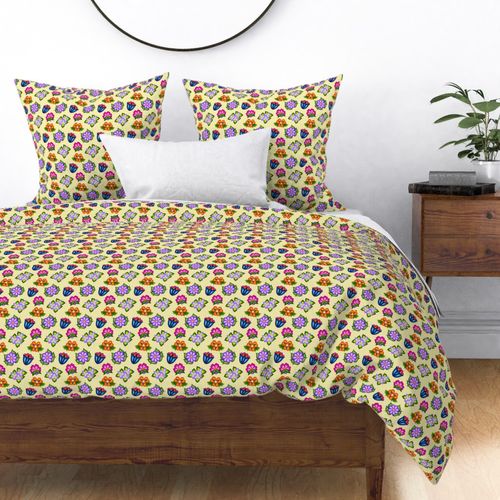 Yellow Ojibwe Floral Design Pattern Fabric | Spoonflower