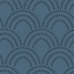 Small | Textured Brush Mark Scallop Pattern in Navy