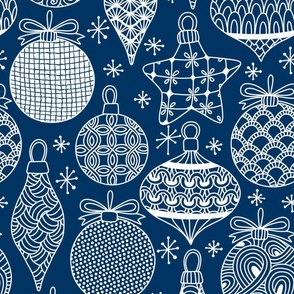 Doodle Christmas baubles white and navy WB23