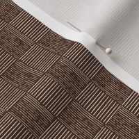 Modern Gingham in Chocolate Brown and Pale Gray (MEDIUM) B23015R01A