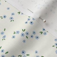 Meadow in Full Bloom – Baby Blue on Cream || Non-Directional Scattered Ditsy Flowers | Small/Tiny