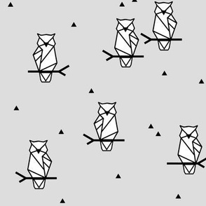 geometric owls - light grey 