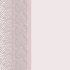 border_dots_f0e7e8-pink