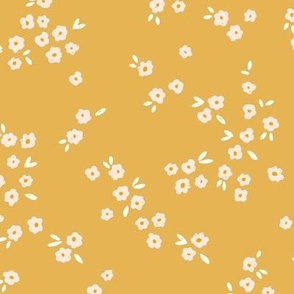 Meadow in Full Bloom – Sunray Yellow || Non-Directional Scattered Ditsy Flowers | Large