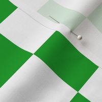 Green and white checkerboard 4x4
