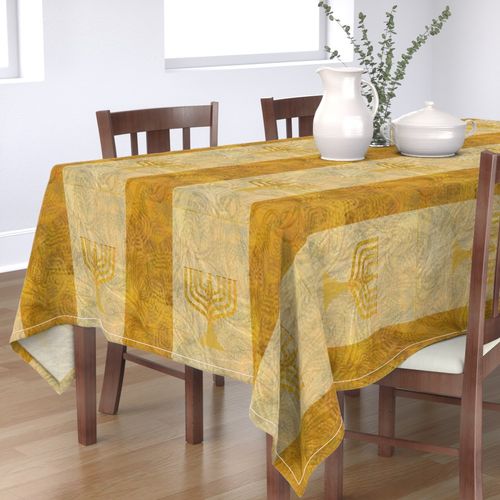 HOME_GOOD_RECTANGULAR_TABLE_CLOTH