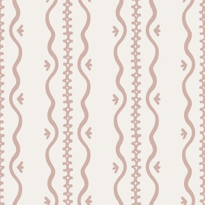 Lilah scalloped stripe light pink