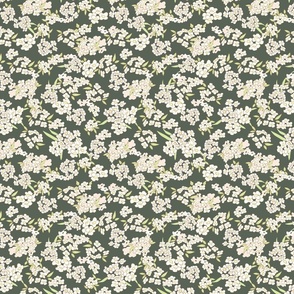 Large Vintage Green and White Alyssum Scattered Dainty Floral